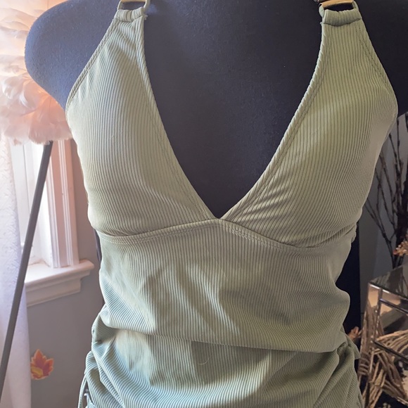 Olive green tankini - Picture 2 of 8